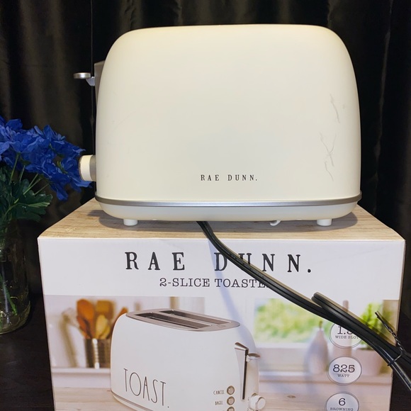 Rae Dunn Toaster and Kettle set - Picture 4 of 12